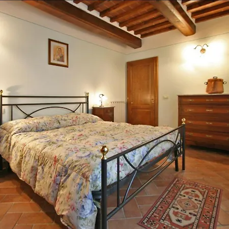 Le Casine-perignano-spinelli Sleeps 6