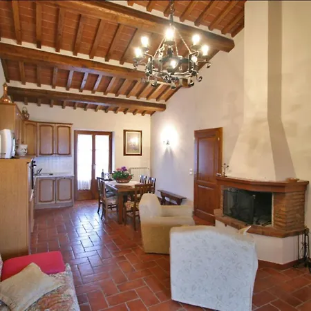 Le Casine-perignano-spinelli Sleeps 6